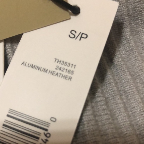 Tahari pullover gray turtle neck sweater small - Picture 8 of 8